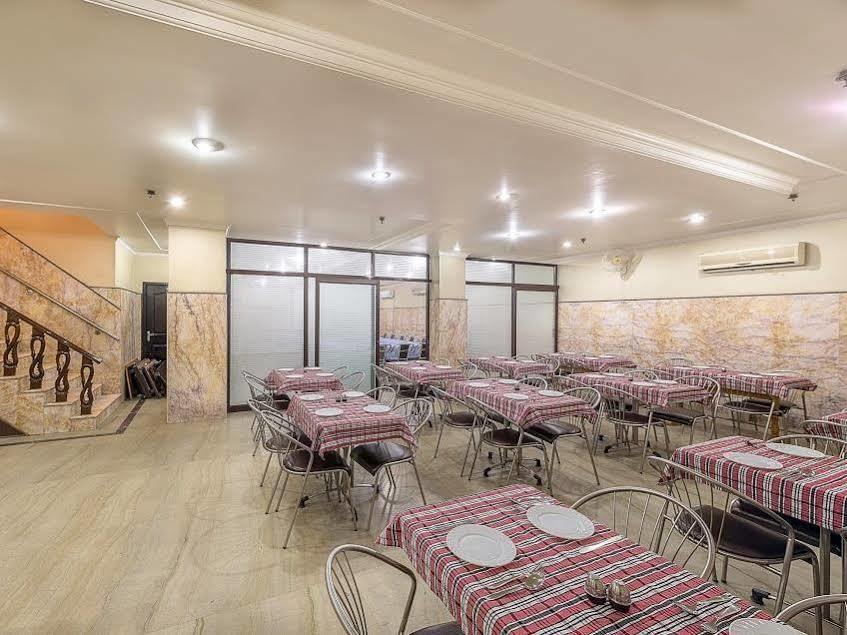 Treebo Trend Singh Sons Karol Bagh Nova Deli Exterior foto
